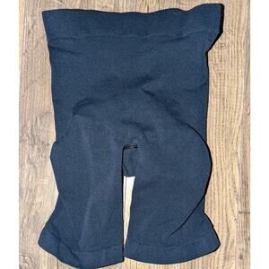 Skims Seamless Sculpt Mid Thigh Shorts High Waisted Womens Onyx Size XS